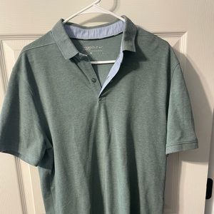 Nike Golf shirt. Green. Size Large Smoke free.